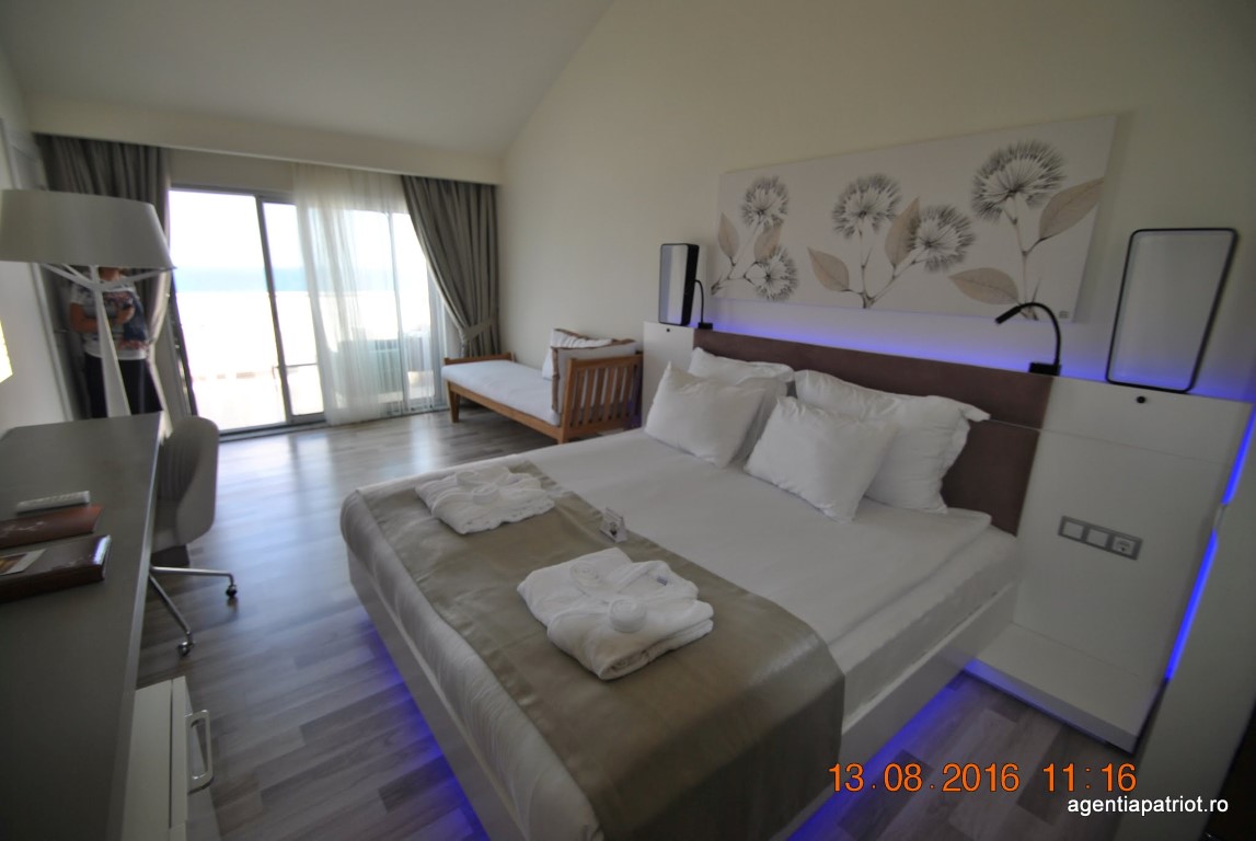 imagini hotel FLORA GARDEN KUSADASI